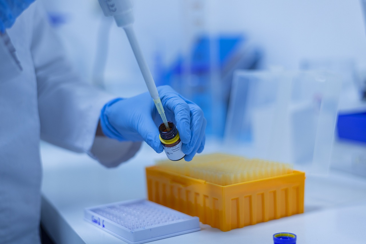 Biomolecular laboratory research